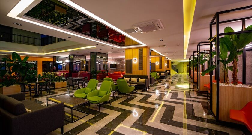 NoxInn Deluxe Hotel