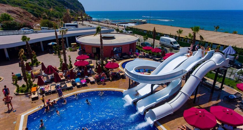NoxInn Deluxe Hotel