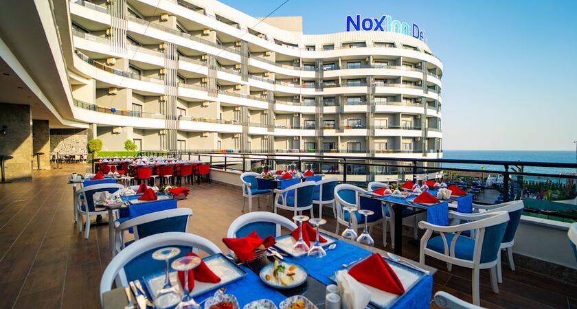 NoxInn Deluxe Hotel