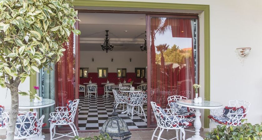 Miarosa Incekum Beach