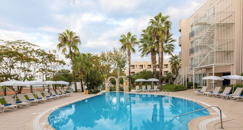 LABRANDA Alantur Resort