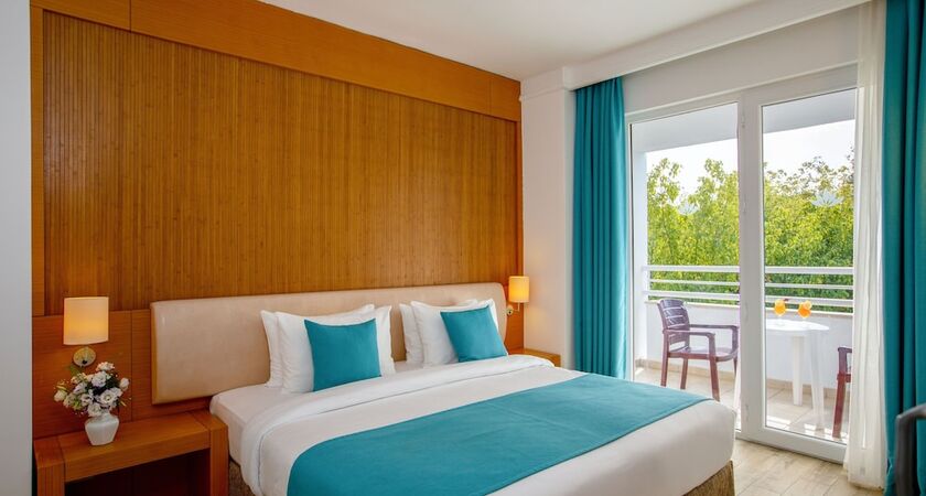 LABRANDA Alantur Resort