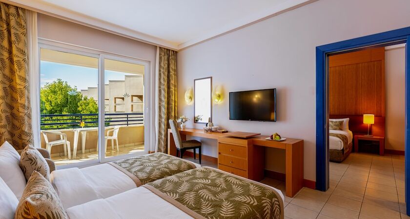 LABRANDA Alantur Resort