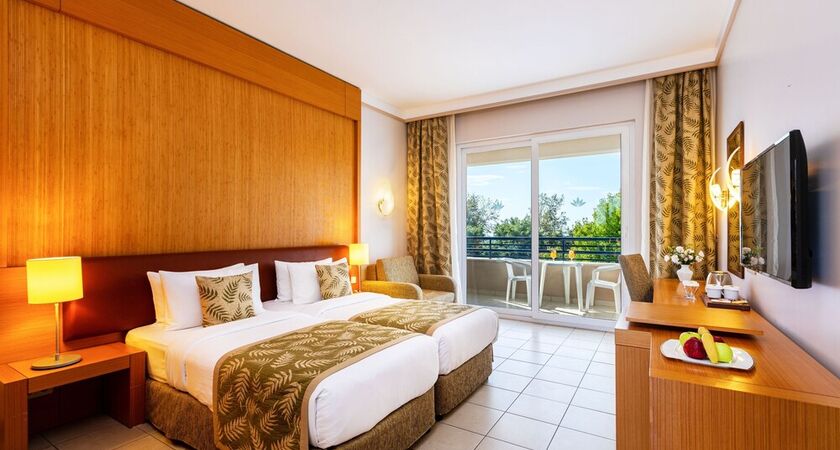 LABRANDA Alantur Resort