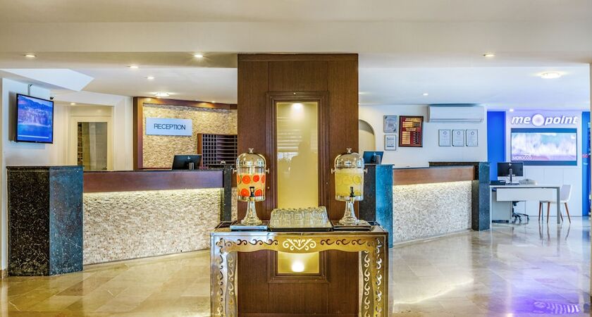 LABRANDA Alantur Resort