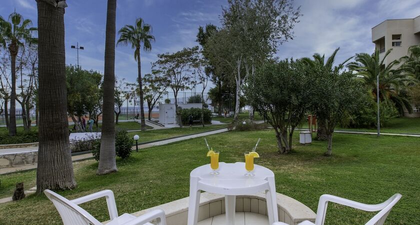LABRANDA Alantur Resort