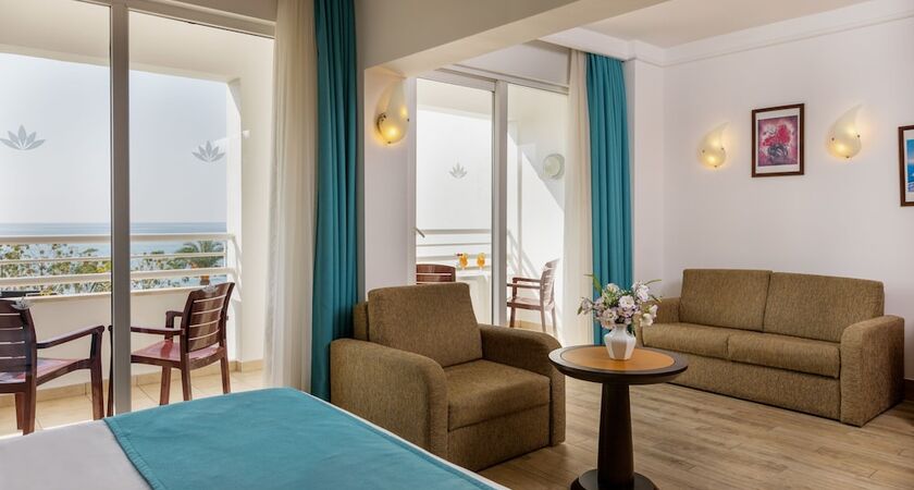 LABRANDA Alantur Resort