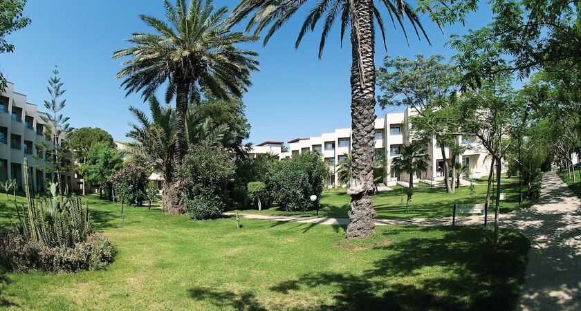 LABRANDA Alantur Resort
