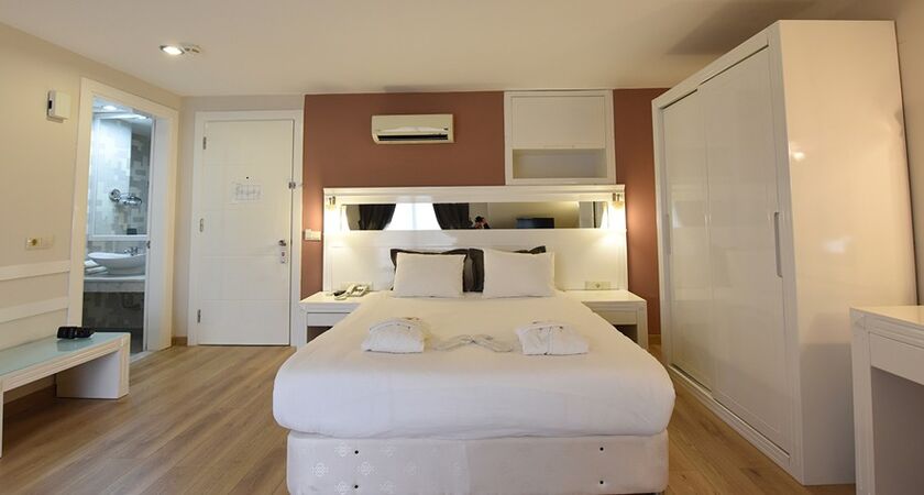 Tripolis Hotel