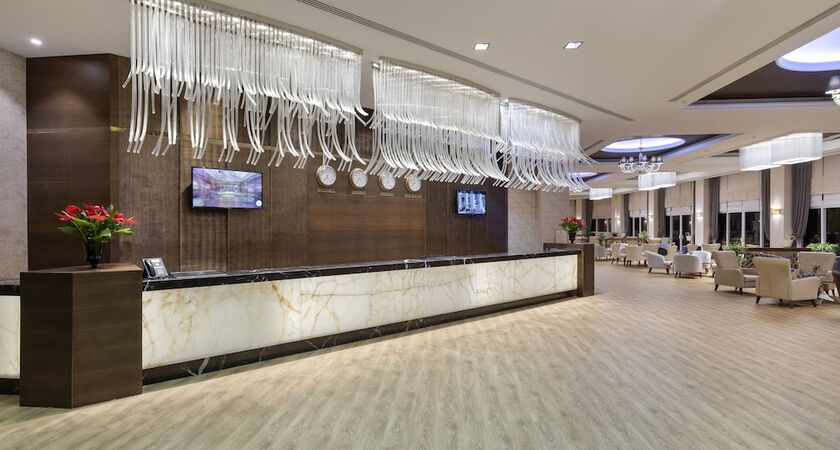 Alva Donna World Palace