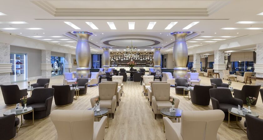 Alva Donna World Palace