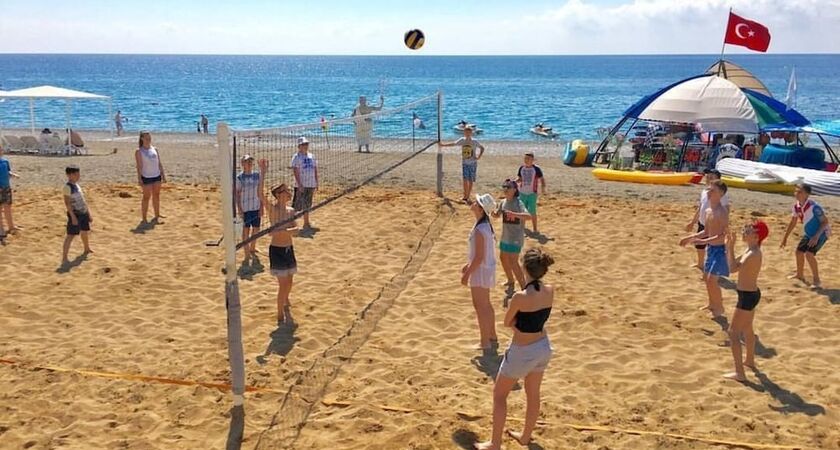 Alva Donna World Palace