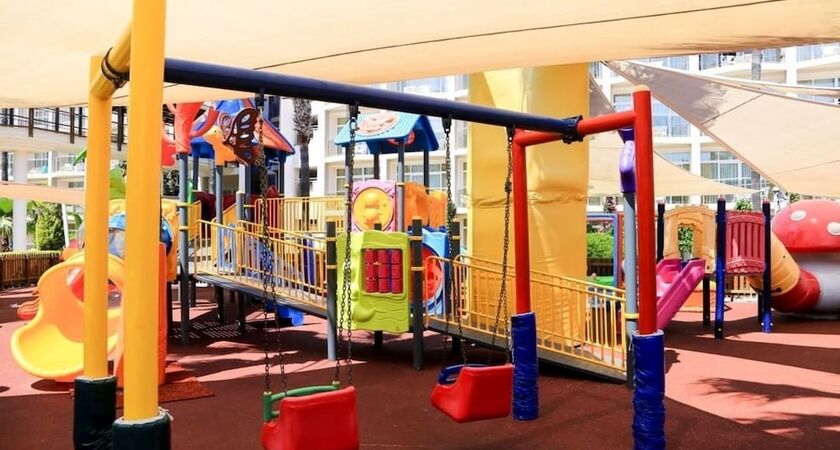 Alva Donna World Palace