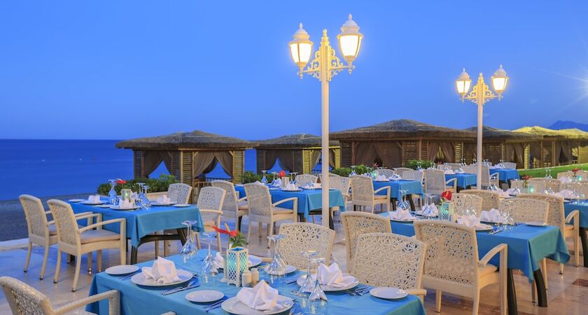 Alva Donna World Palace