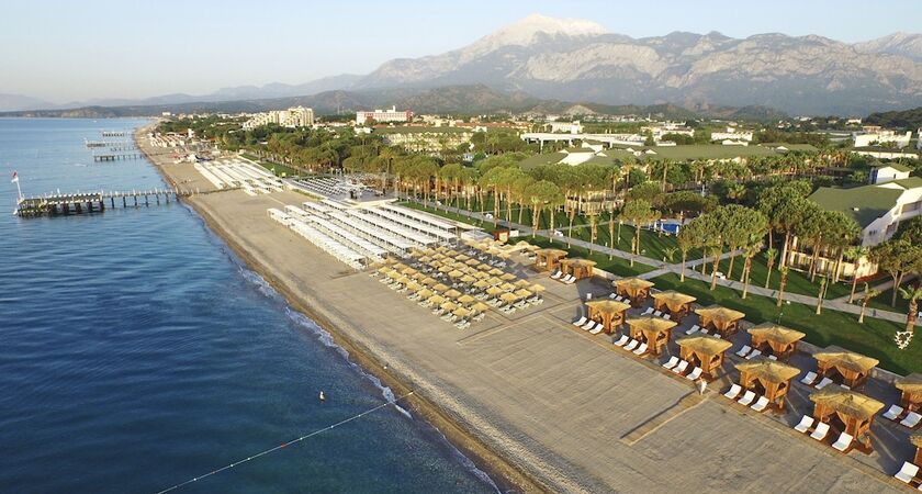 Alva Donna World Palace