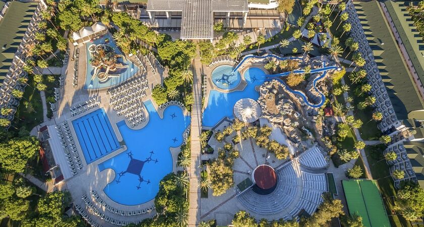 Alva Donna World Palace