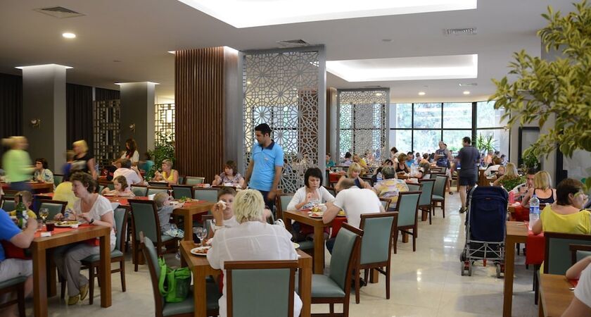 Fun & Sun Family Club Saphire