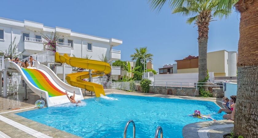 BENDİS BEACH HOTEL