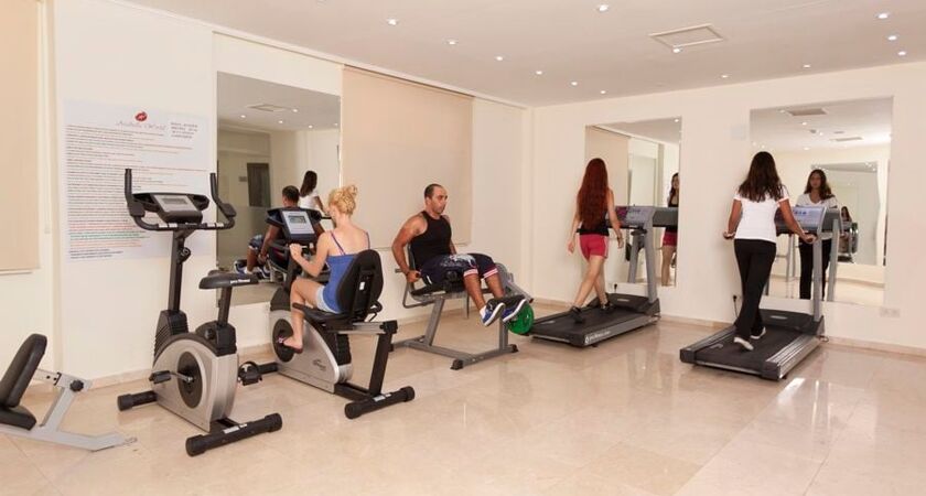 Arabella World Hotel