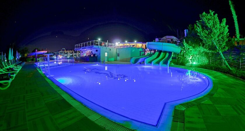 Clover Magic Seagate Belek Hotel