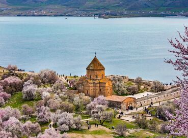 DOĞU EKSPRESİ İLE KAFKASYA ÜÇGENİ TURU