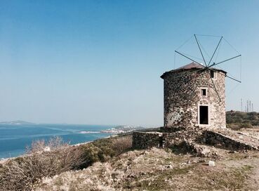 Ayvalık-Cunda Sokakları ve Şeytan Sofrası Turu