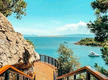 Ayvalık-Cunda Sokakları ve Şeytan Sofrası Turu