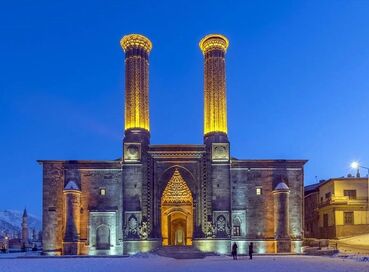 Eskişehir Çıkışlı Turistik Doğu Ekspresi Turu ( Trenle Gidiş – Uçakla Dönüş )